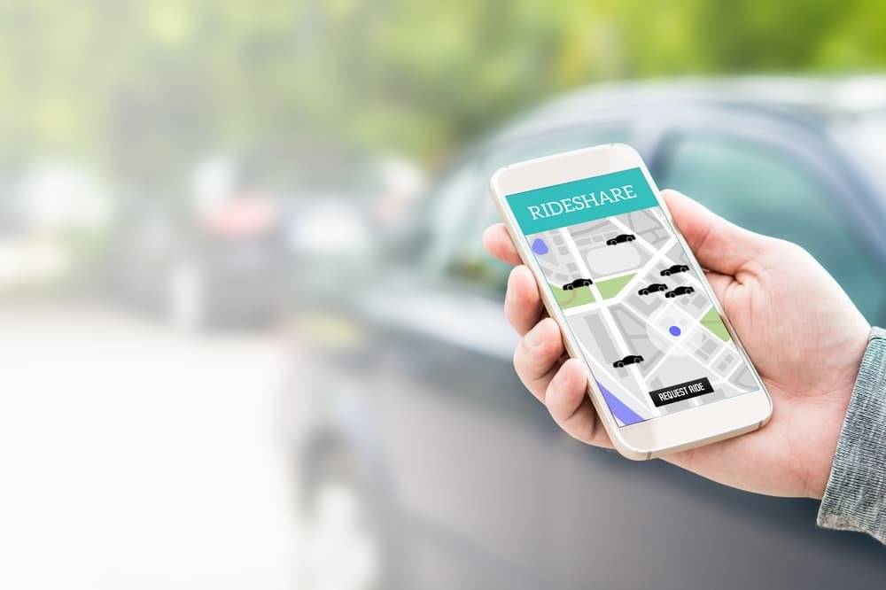 Qué Hacer Si Resulta Lesionado en un Accidente de Uber o Lyft Pasos para Preservar Su Reclamo por Lesiones
